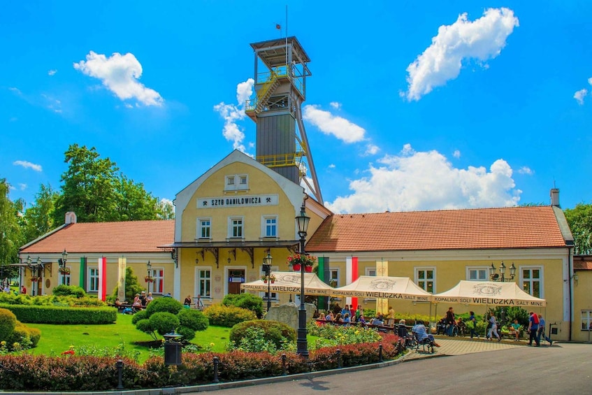 Wieliczka Salt Mine: Skip-the-Line Ticket and Guided Tour