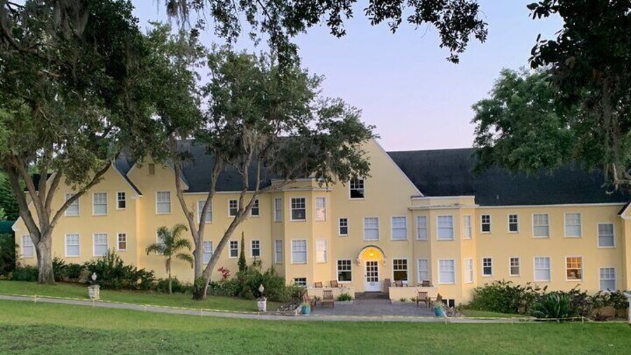 Mount Dora Paranormal Ghost Tour