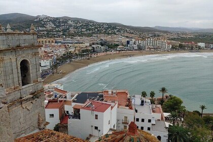 From Valencia: Day trip to Peniscola, (City, Castle & Beach)