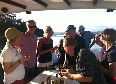 Knysna Lagoon Educational Oyster & White Wine Tasting Cruise