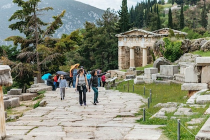 Vanuit Athene: Dagtocht naar Delphi en Arachova