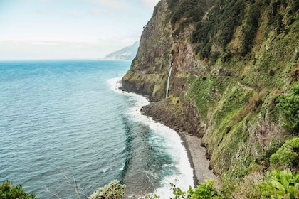 Desde Funchal: Excursión de un día al Oeste de Madeira y la Selva de Laurel...