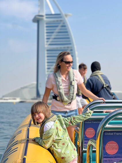 99 Minute Premium Sightseeing Boat Tour in Dubai