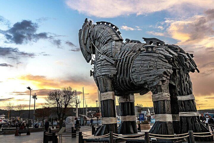 Ancient Troy Day Tour from Istanbul