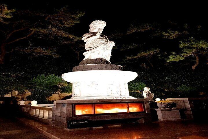 Busan Van Tour : Sky Capsule, Colorful Village, Sea Temple