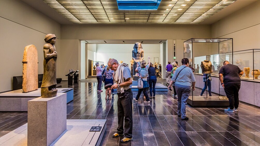 Louvre Museum Abu Dhabi & Grand Mosque Tour from Dubai