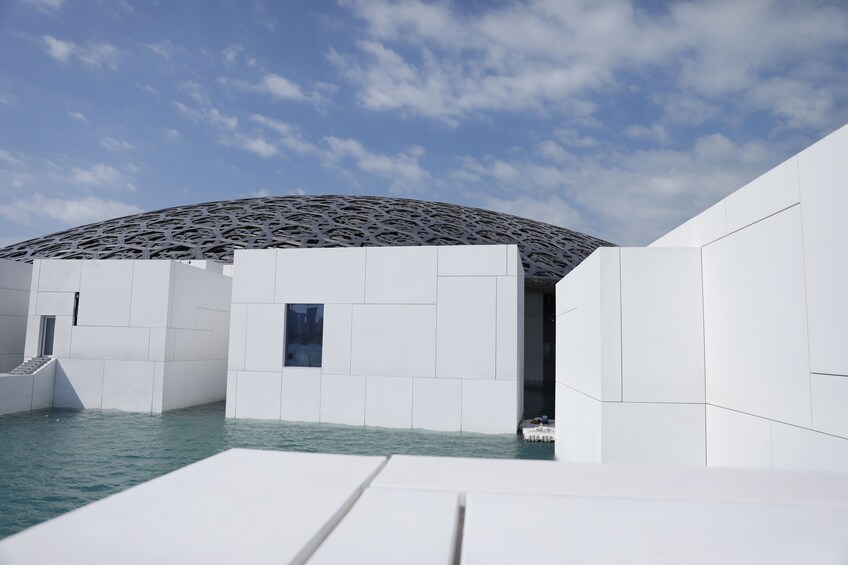 Louvre Museum Abu Dhabi & Grand Mosque Tour from Dubai