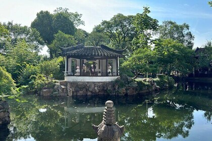 Humble Administrator's Garden Ticket Booking