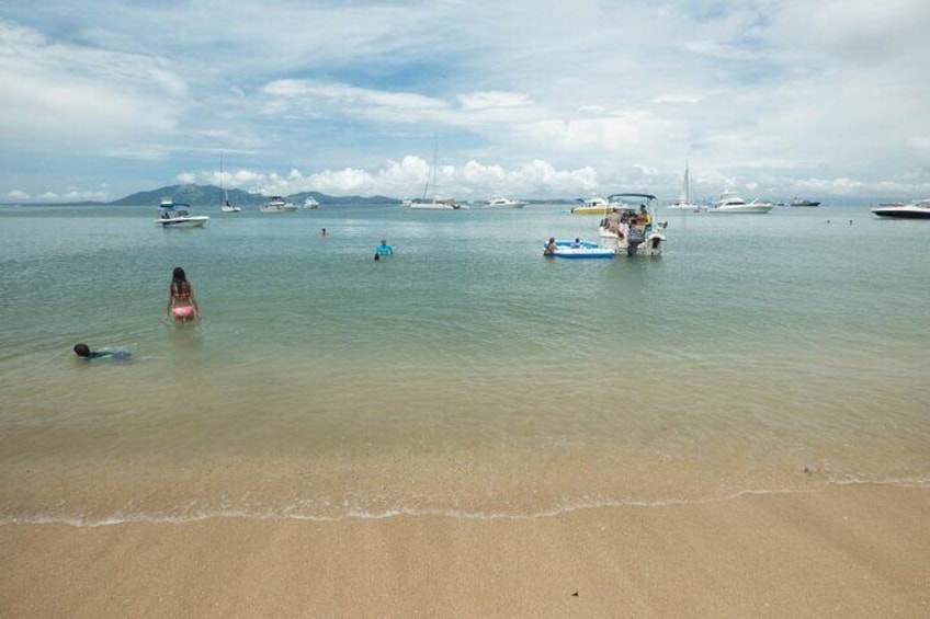 Full Day Excursion to Taboga Island from Panama City