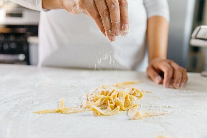2 Hour Pasta Making Class with Local Chef in Grand Rapids