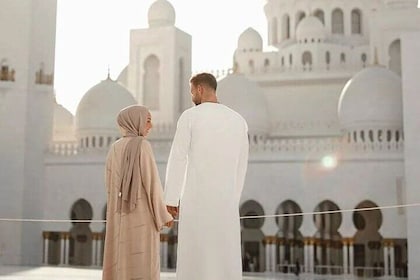 Private Full Day Tour of Abu Dhabi from Dubai