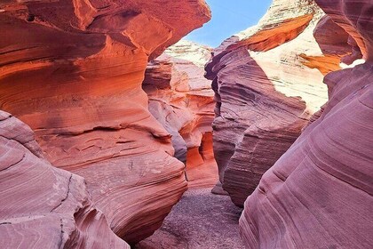 WCE Canyon O Guided Slot Canyon Tour