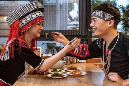 Private Tour: Zhongzhen Village + Hotel & Airport Pickup