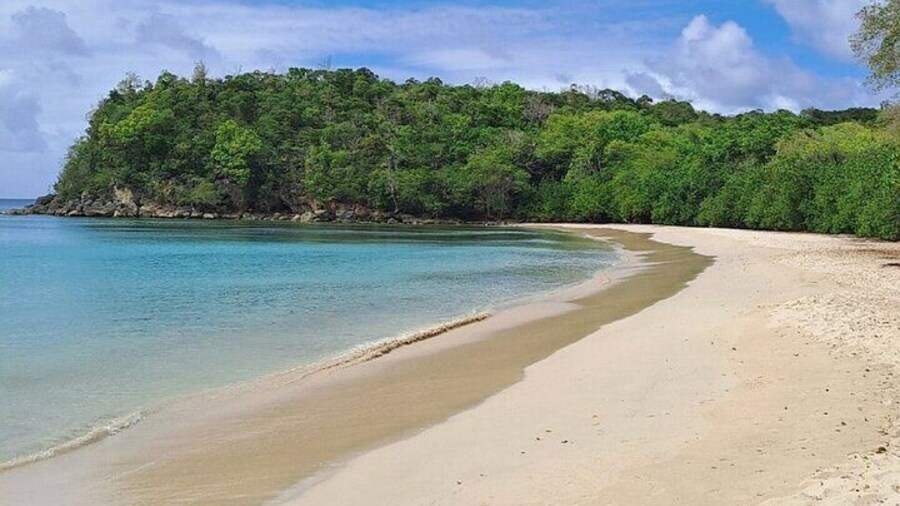 Excursion to Marie-Galante the island of a hundred mills