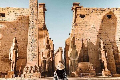 Luxor Temples and Tombs Day Trip by Plane – Sharm El Sheikh