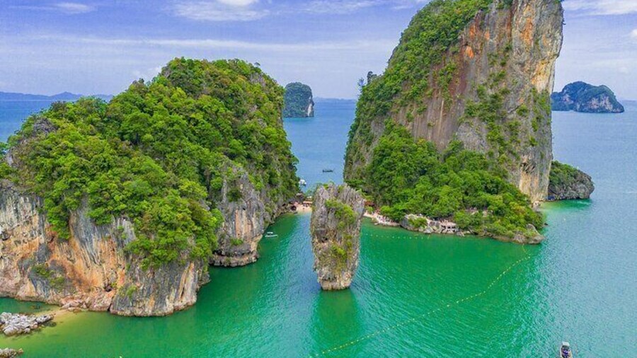 Phang Nga Bay and James Bond Island Boat Tour from Phuket
