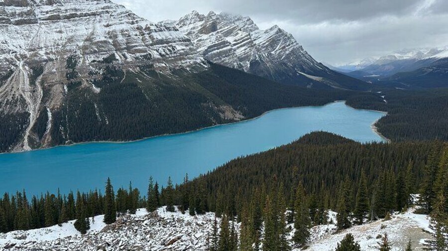 Rockies Day Trip Lake Louise, Peyto & Minnewanka Lakes, Banff