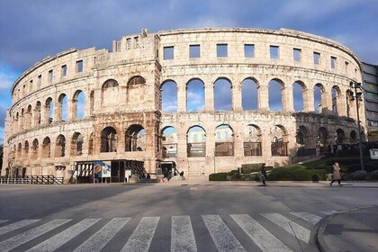 Pula 2 Hour Private Walking Tour