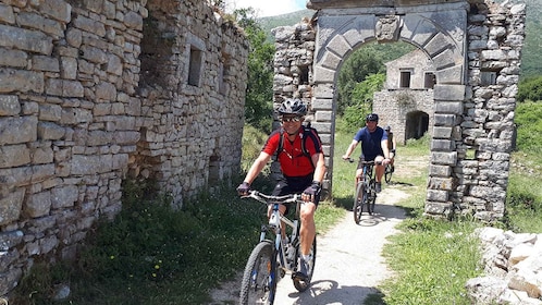 Corfu: Easy Bicycle Tour in the Countryside with Swim Stop