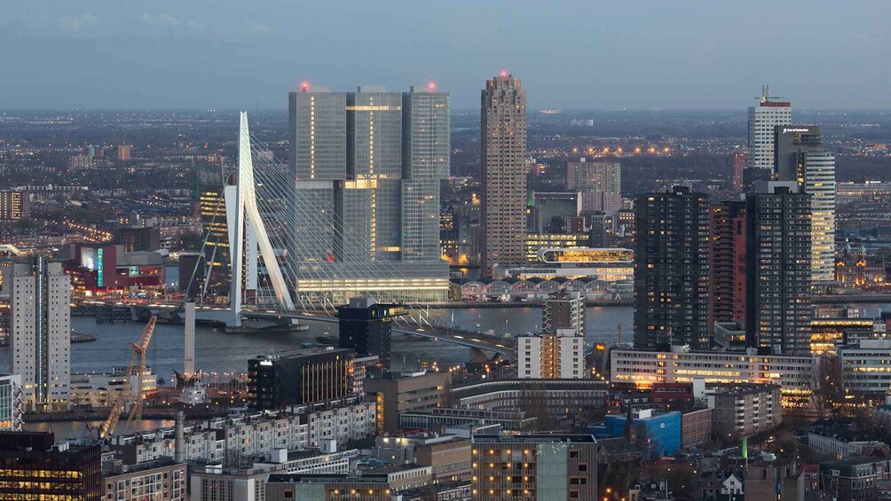 Picture 7 for Activity Rotterdam: Wilhelminapier, High-rise & floating architecture