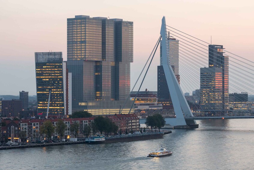 Rotterdam: Wilhelminapier, High-rise & floating architecture