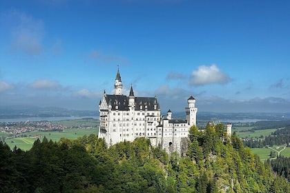 Private tour to Neuschwanstein Castle from Munich