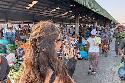 Ultimate Lusaka 8H: Culture, History & Baby Elephant Sanctuary