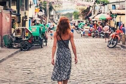 Manila Divisoria and Street Food Dare Tour