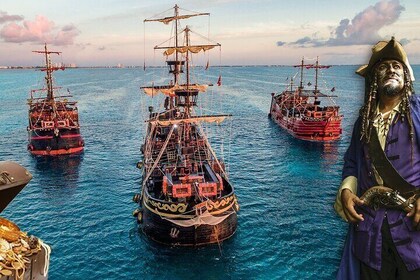 Cancun Pirate Ship Adventure : Dinner & Show at Sea 2 for 1 Deal