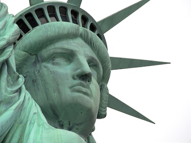 Statue of Liberty PreFerry Tour & One Day Double Decker Tour