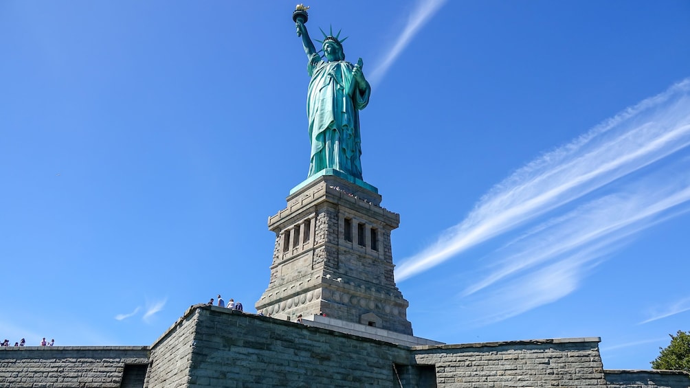 Statue of Liberty PreFerry Tour & One Day Double Decker Tour