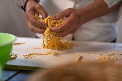 Hands-on Cooking Class, Truffle Lunch & Wine in Siena, Tuscany