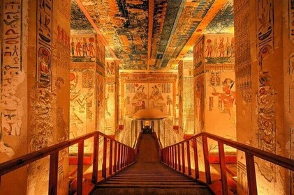 Full-day Private West Bank Tour in Luxor