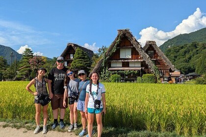 9-Hour Takayama & Shirakawa-go from Nagoya – Licensed Guide & Car