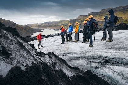 Easy Glacier Discovery 2.5 Hour Sólheimajökull Glacier Hike