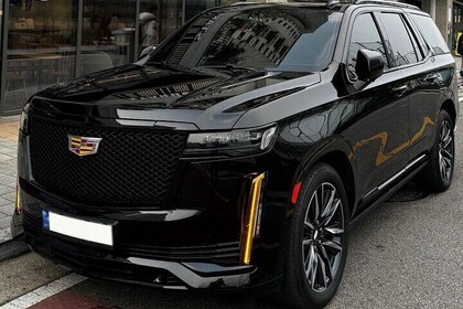 Seoul Private Chauffeur Tour by Escalade - English or Spanish