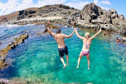 Aruba jeep Tour Private full Day Experience & Natural Pool Swim