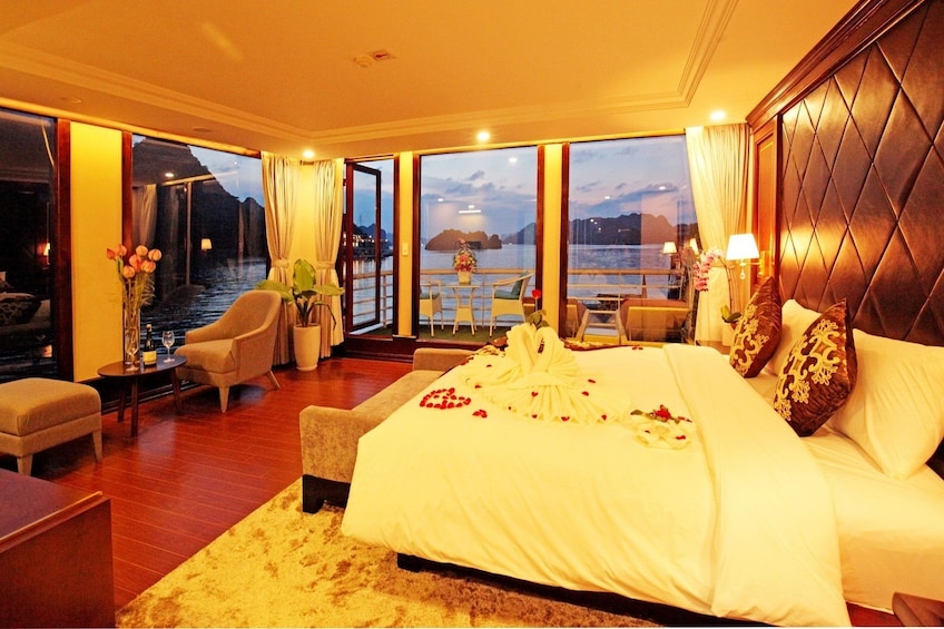Room on a cruise ship in Vietnam