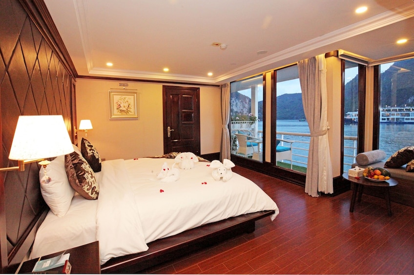 Room on a cruise ship in Vietnam