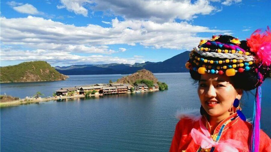 2 Day Private Lugu Lake and Mosuo Culture Discovery Tour