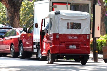 Rome and Condesa Tuk Tuk Tour at CDMX