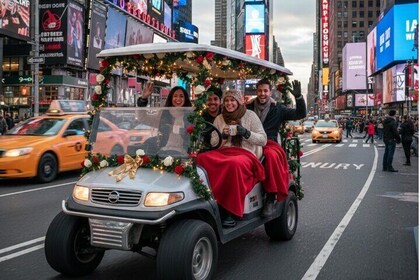 NYC: New York City & Landmarks Christmas City Tour Covered Cart