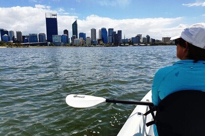 Evening City Lights Kayak Tour in South Perth