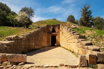Mycenae Private Tour with Licensed Guide