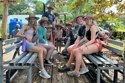 MONKEY PARK Authentic Farm Experience La Fortuna