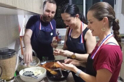 Make 10 Colombian Tradicional Dishes with Bottomless Drinks