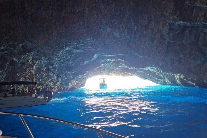 Kotor Bay Speedboat Tour: Blue Cave and Lady of the Rocks