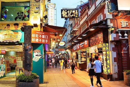 Private Macao Heritage Tour and Panda Pavilion Visit