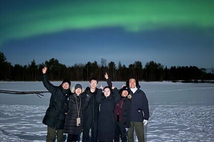 FAMILY FRIENDLY Aurora tour by minivan