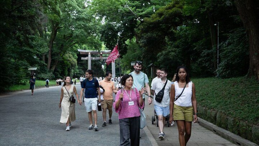 Harajuku Meiji Shrine Tour